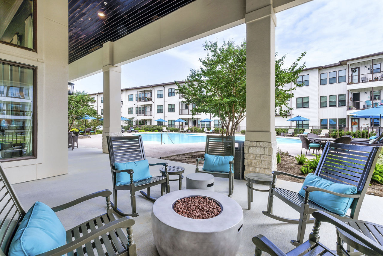 Ivy Point Klein Spring Tx 14 of 29