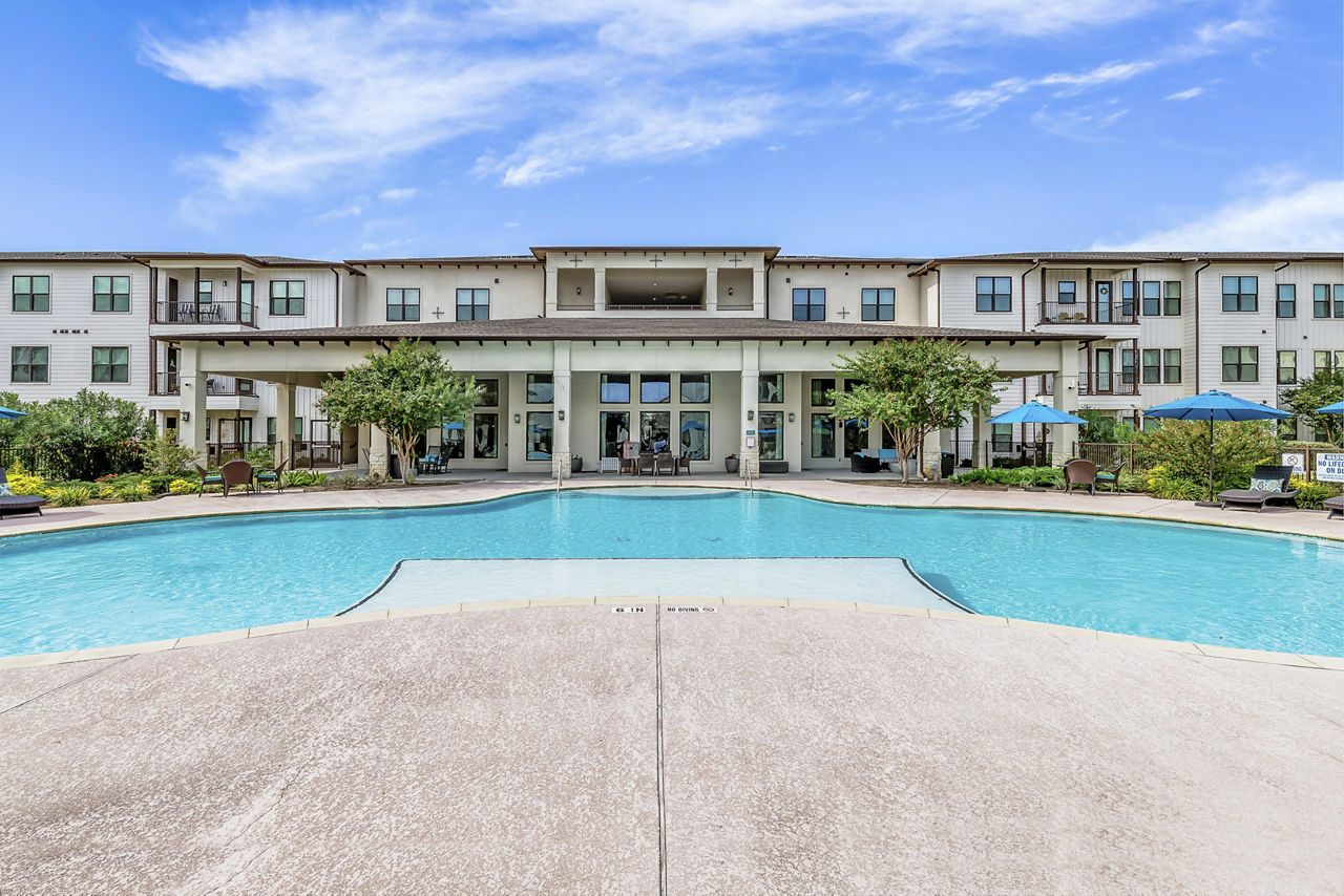 Ivy Point Klein Spring Tx 2 of 12