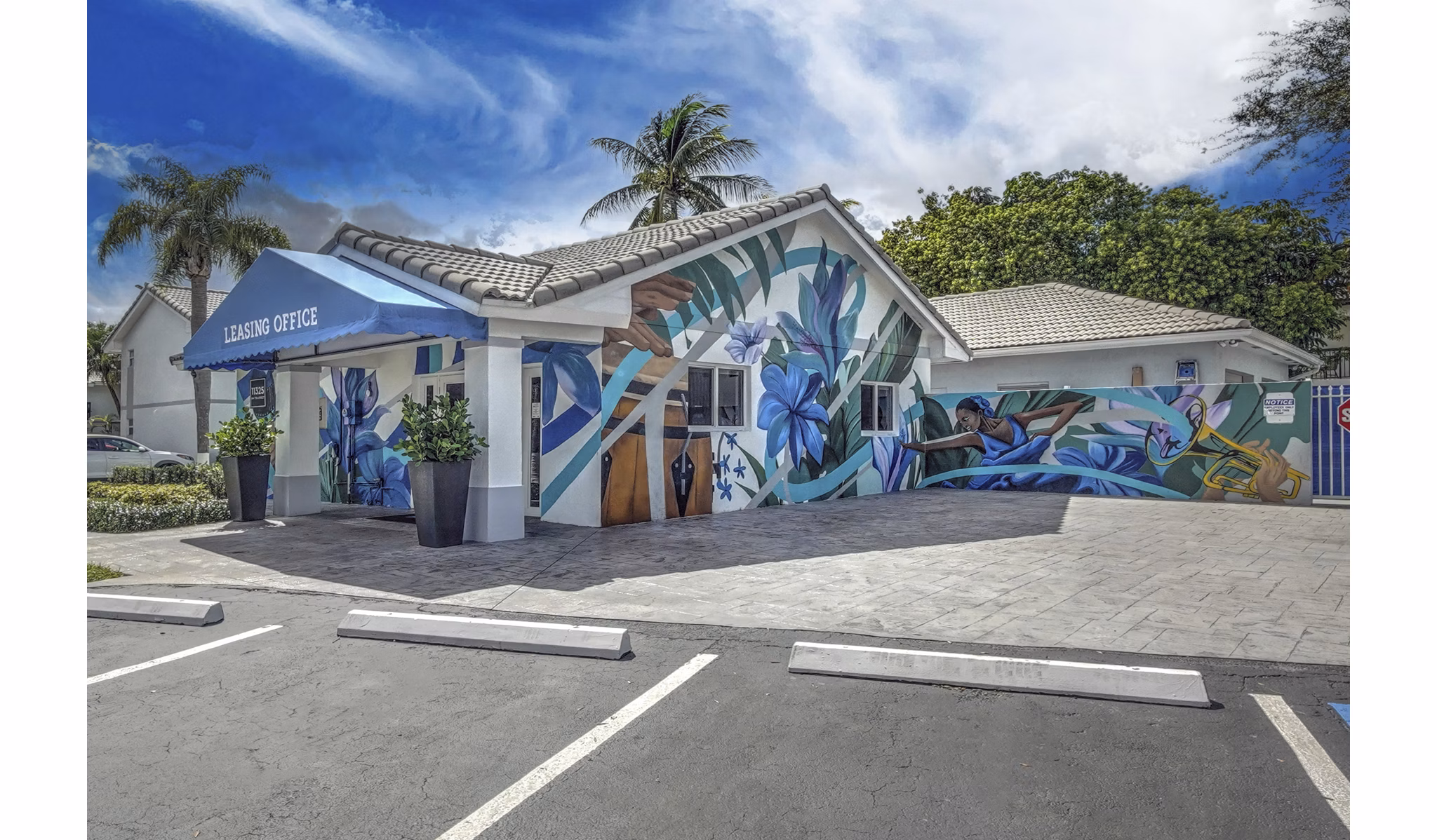 building/exterior at 7 West Apartments