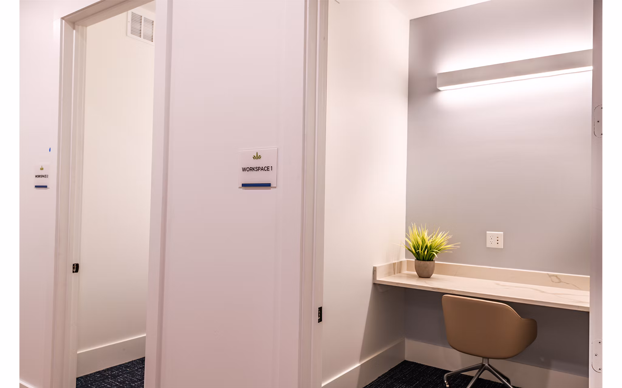 Elegant clubhouse with modern amenities at Grand Cypress Apartments: Luxury living at its finest