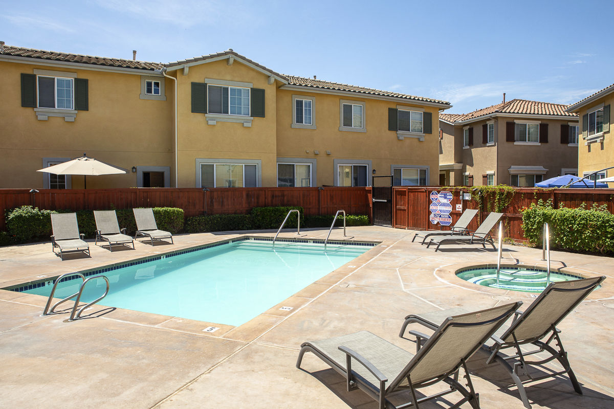 Jackson Pointe 111 Apartments San Diego Ca 3 of 12