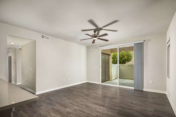 living room at Lakeview 88 Apartments