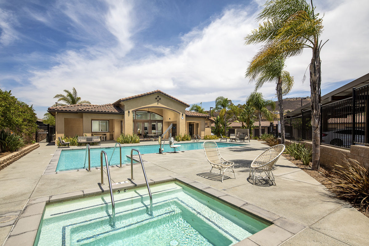 Lakeview 88 Apartments San Diego Ca 6 of 12