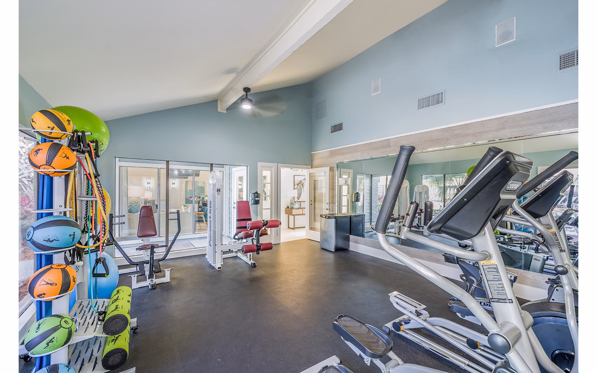 State-of-the-art fitness center with modern equipment at Lake Pointe Apartments