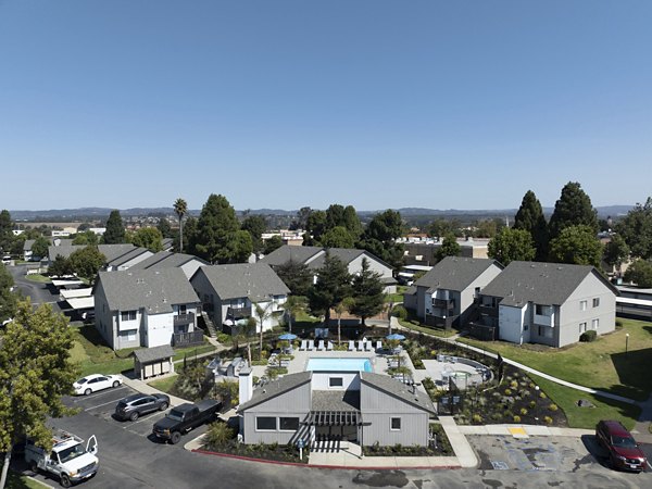 Windscape Village Apartments: Elegant architecture in a serene neighborhood