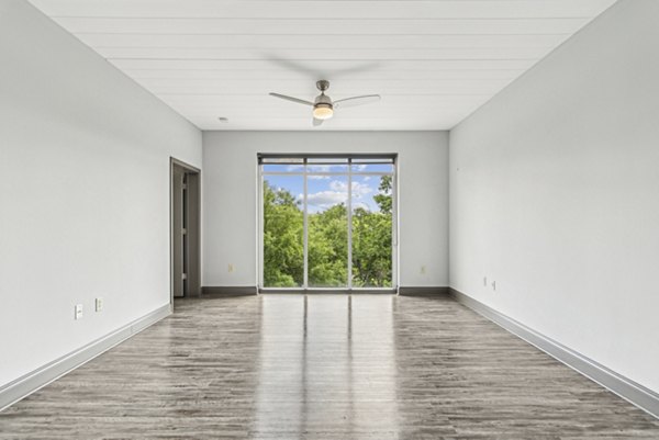 living room at Rivers Edge Apartments