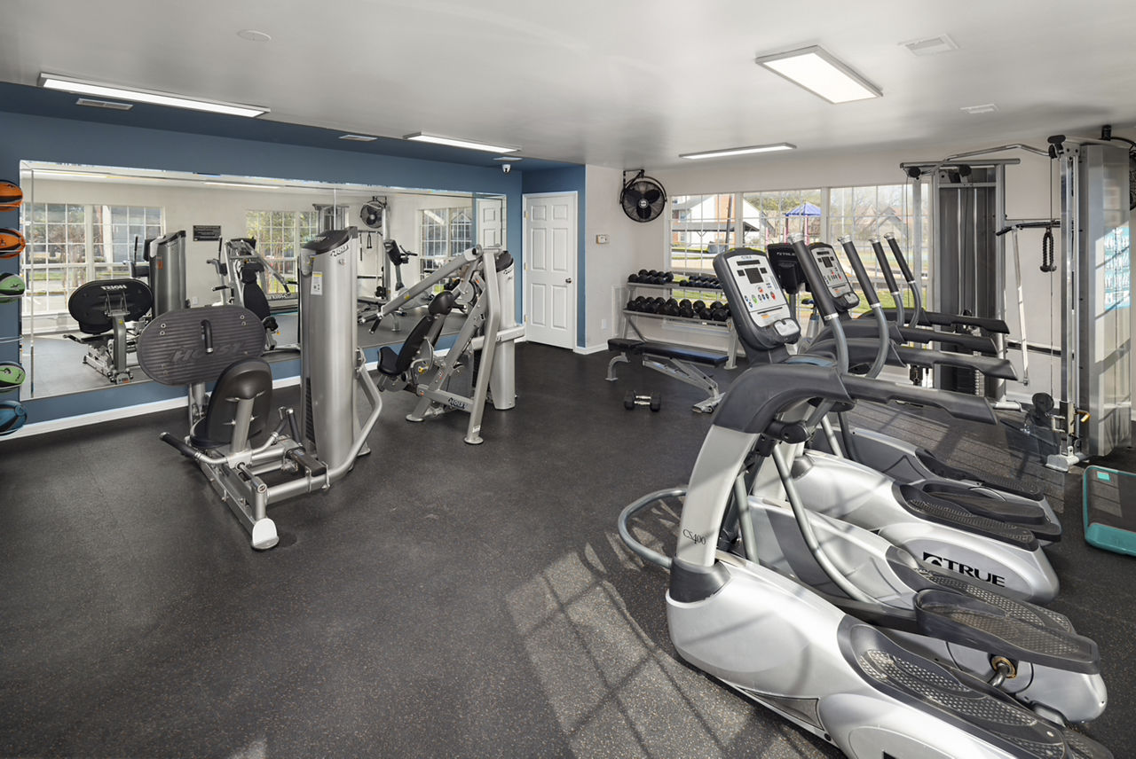 Gym at Williamsburg (3 of 3)