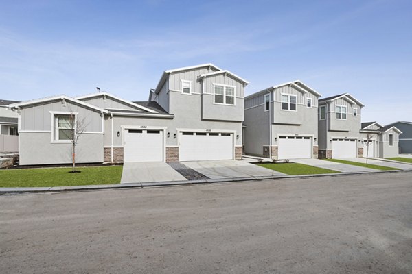 Viviano at Riverton: Modern luxury apartment showcasing elegant design in Riverton