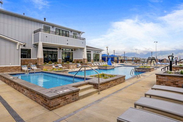 pool at Viviano at Riverton Apartments