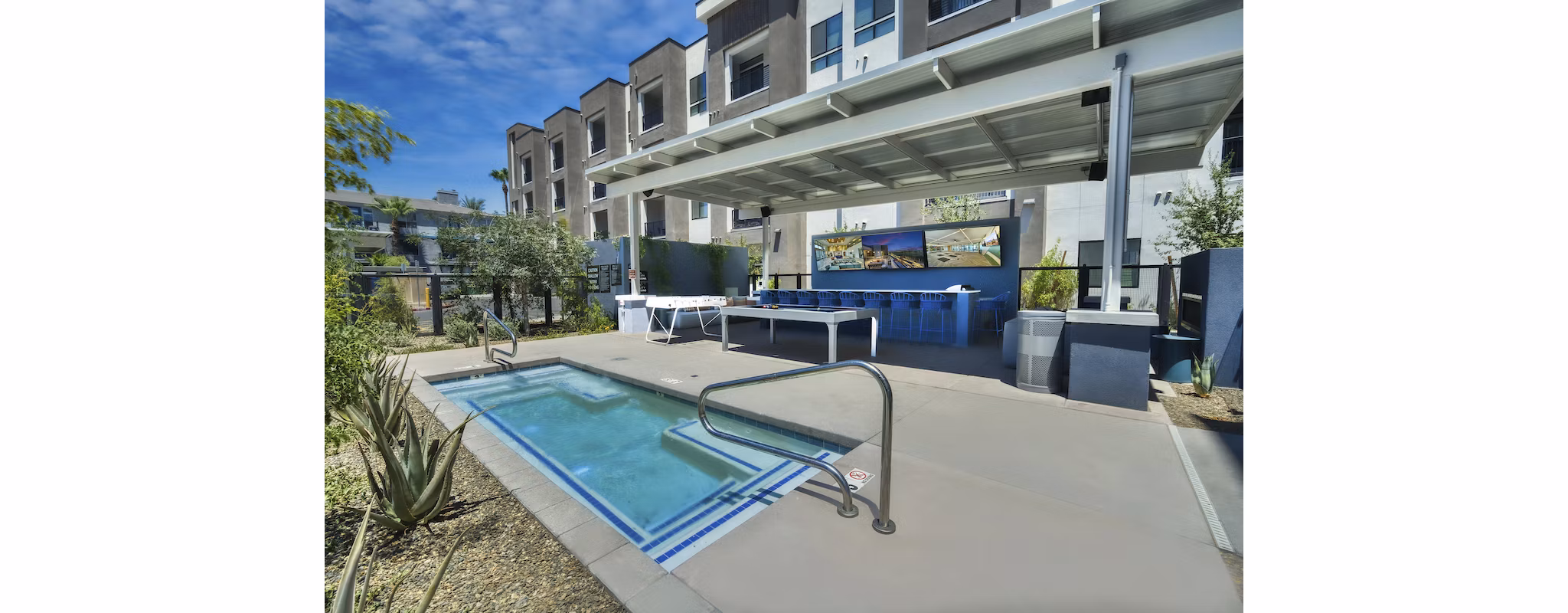 Pool at Callia Apartments