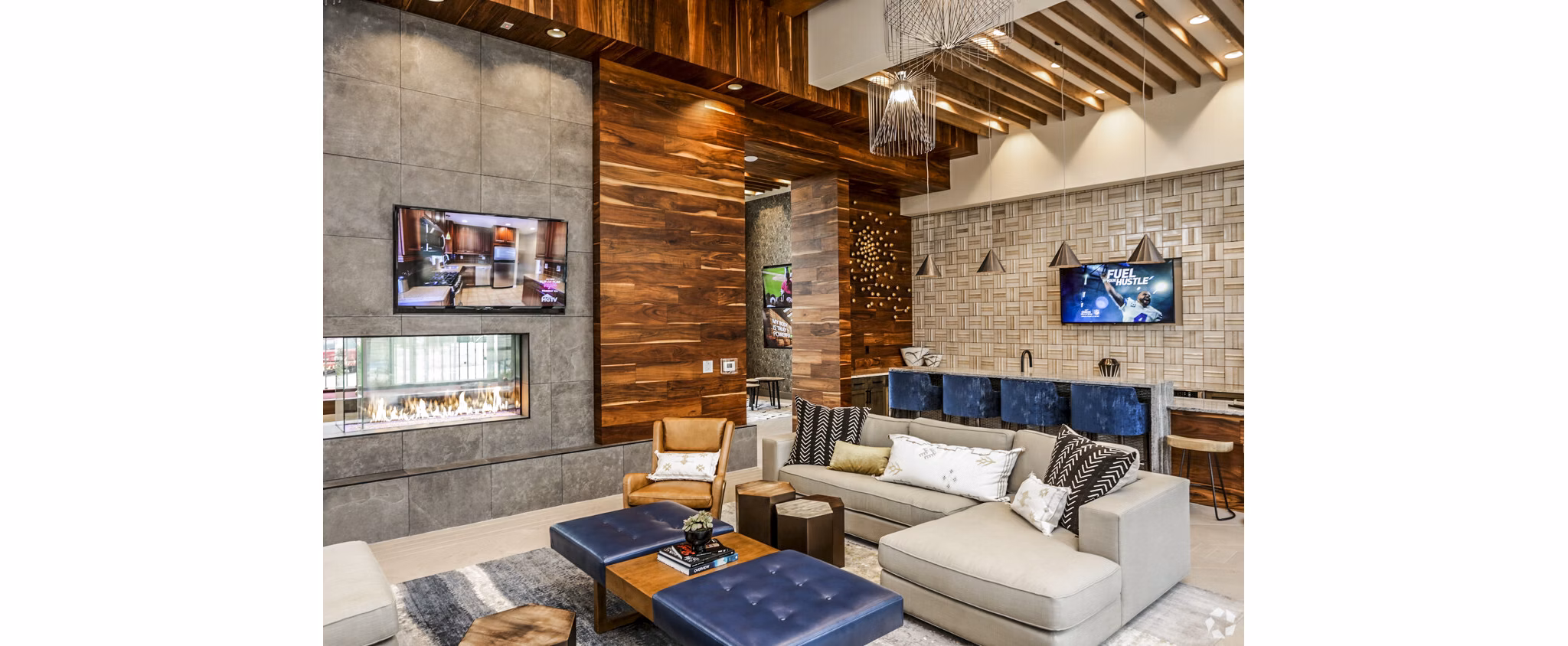 Luxurious clubhouse featuring modern amenities at TruNorth at Bulverde Apartments, ideal for social gatherings and relaxation