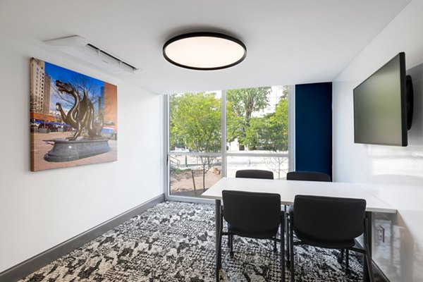 The Accolade on Chestnut: Stylish clubhouse with modern design elements at luxury apartments