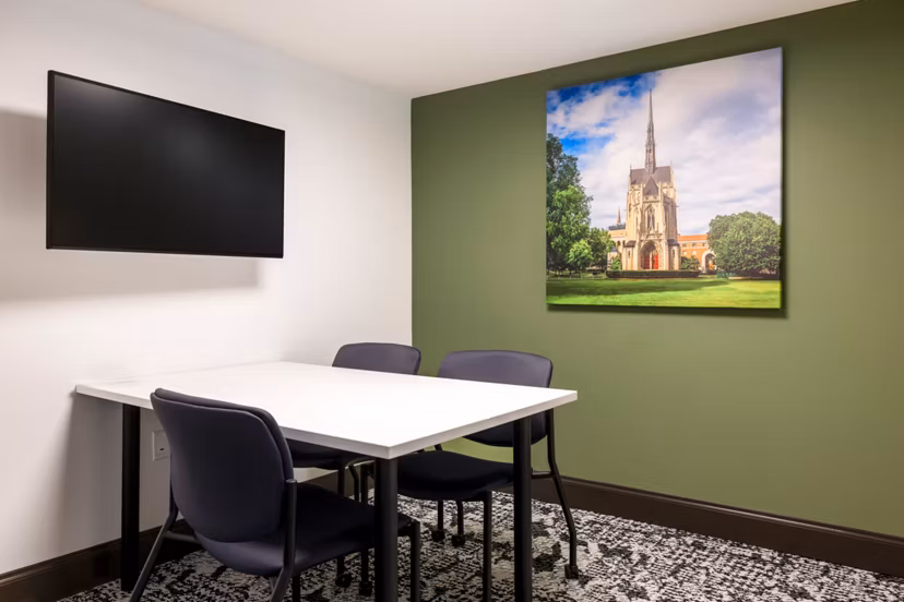Modern meeting facility with advanced tech at The Accolade on Chestnut Apartments, perfect for business gatherings and collaborations