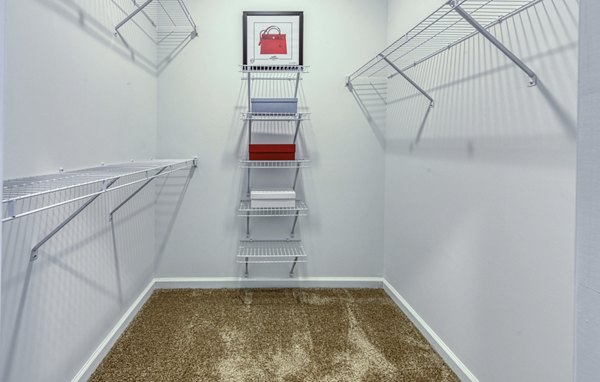 Retreat at Arden Farms Apartments