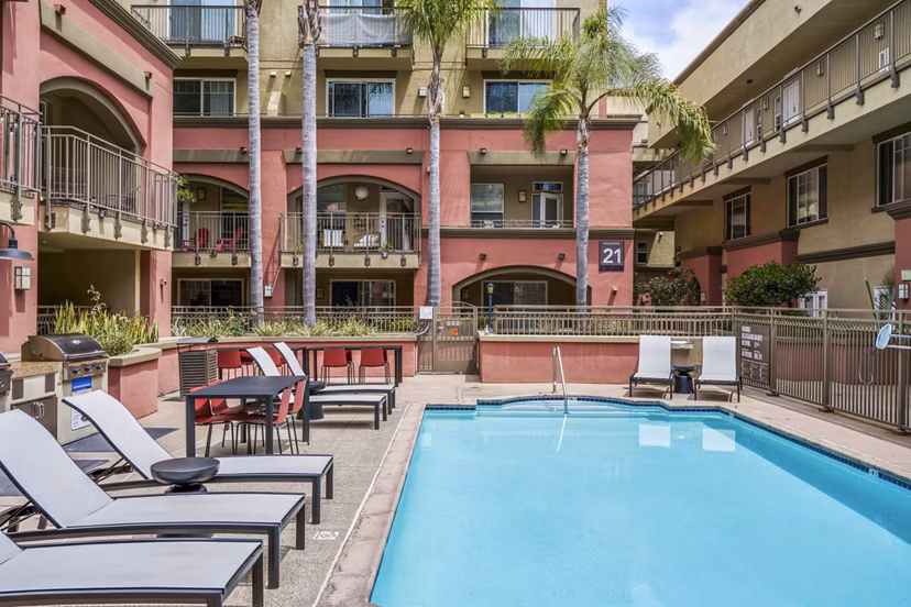Modern outdoor pool at Gema Apartments offering relaxation and scenic views