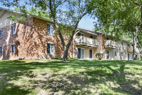 exterior at Sycamore Woods Apartments