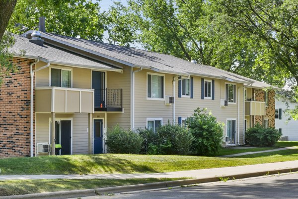 exterior at Sycamore Woods Apartments