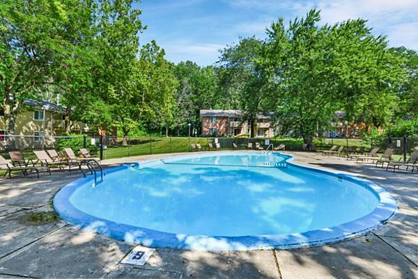 pool at Sycamore Woods Apartments