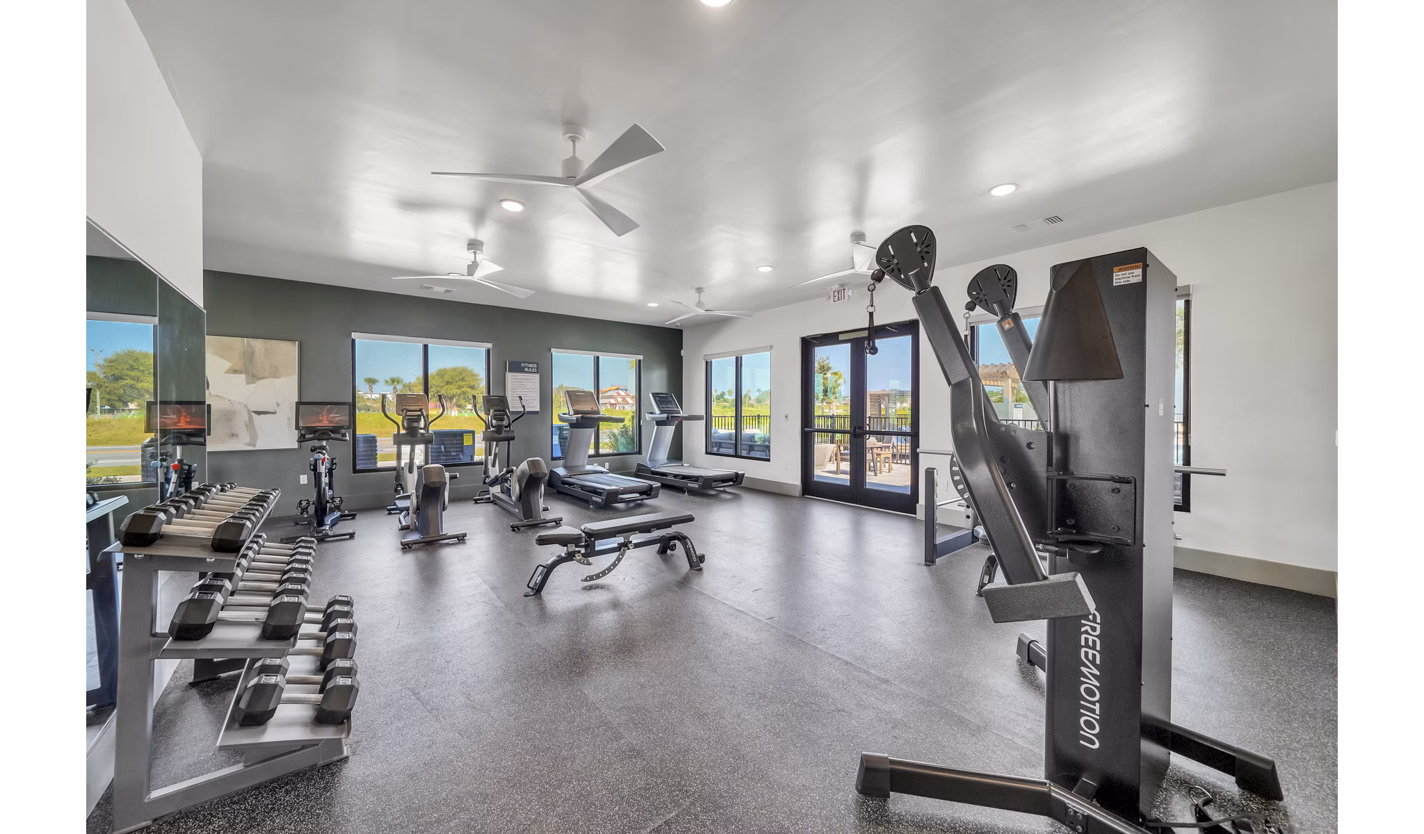 fitness center at Parkside at Avalon Park - Phase I Apartments