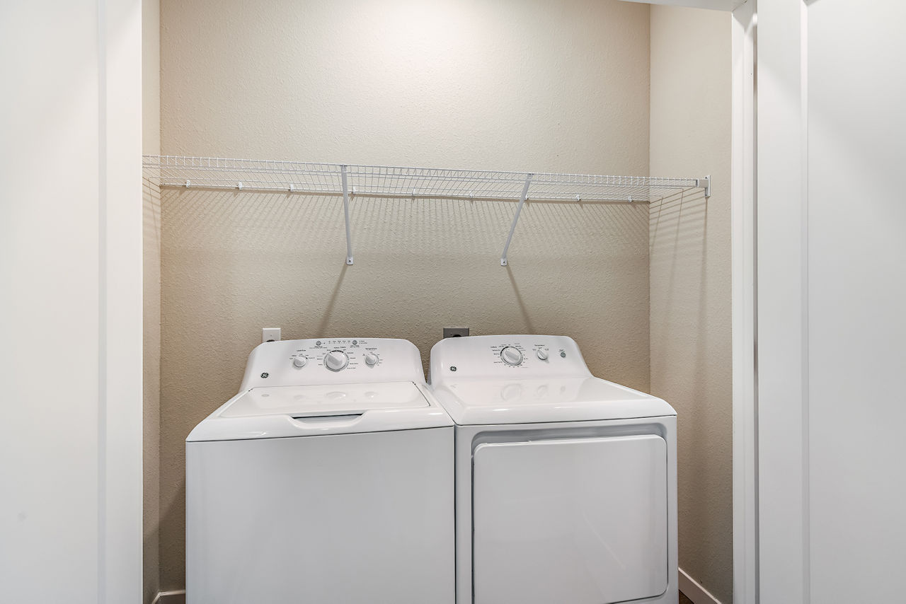 Laundry room at Parkside At Avalon Park (1 of 2)