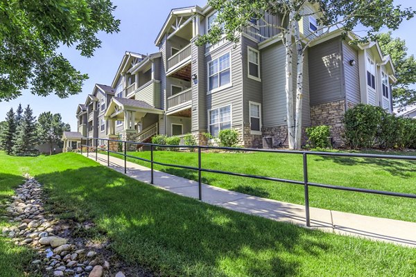 building/exterior at Links at Legacy Ridge Apartments