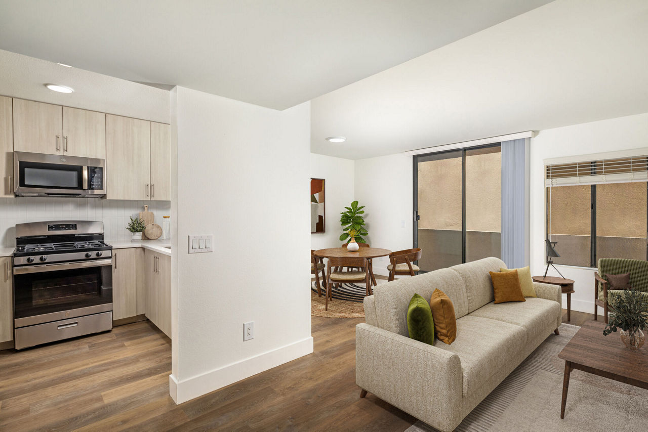Broadstone Los Feliz 14 of 24