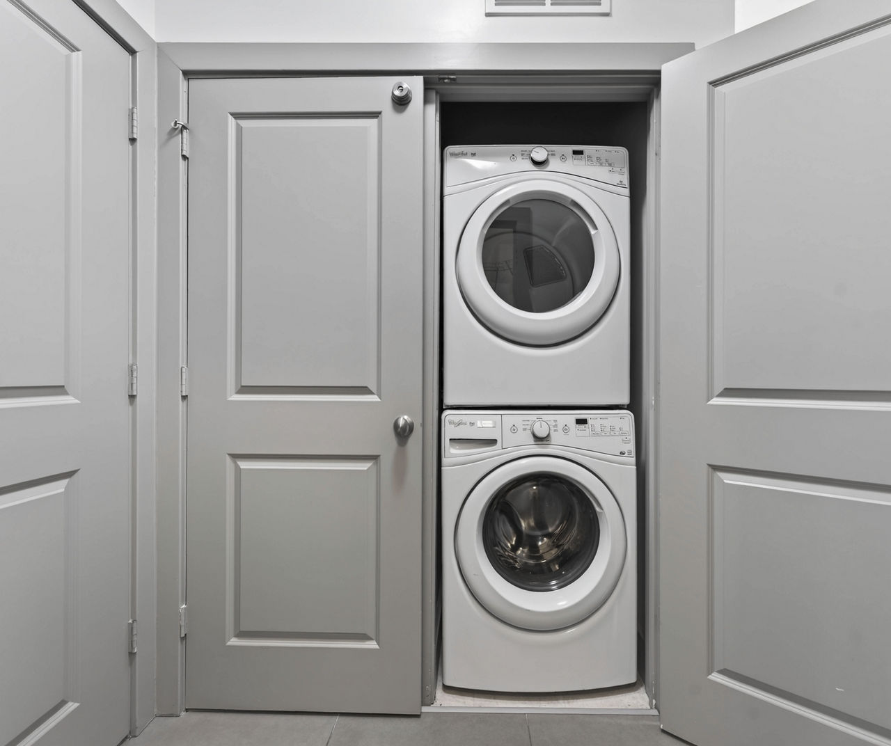 Laundry room at The Landing At Vinnin Square