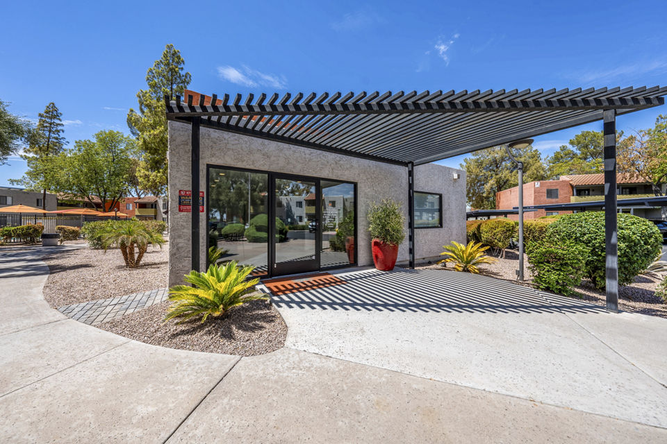 Clubhouse and leasing office with modern decor at Villatree Apartments