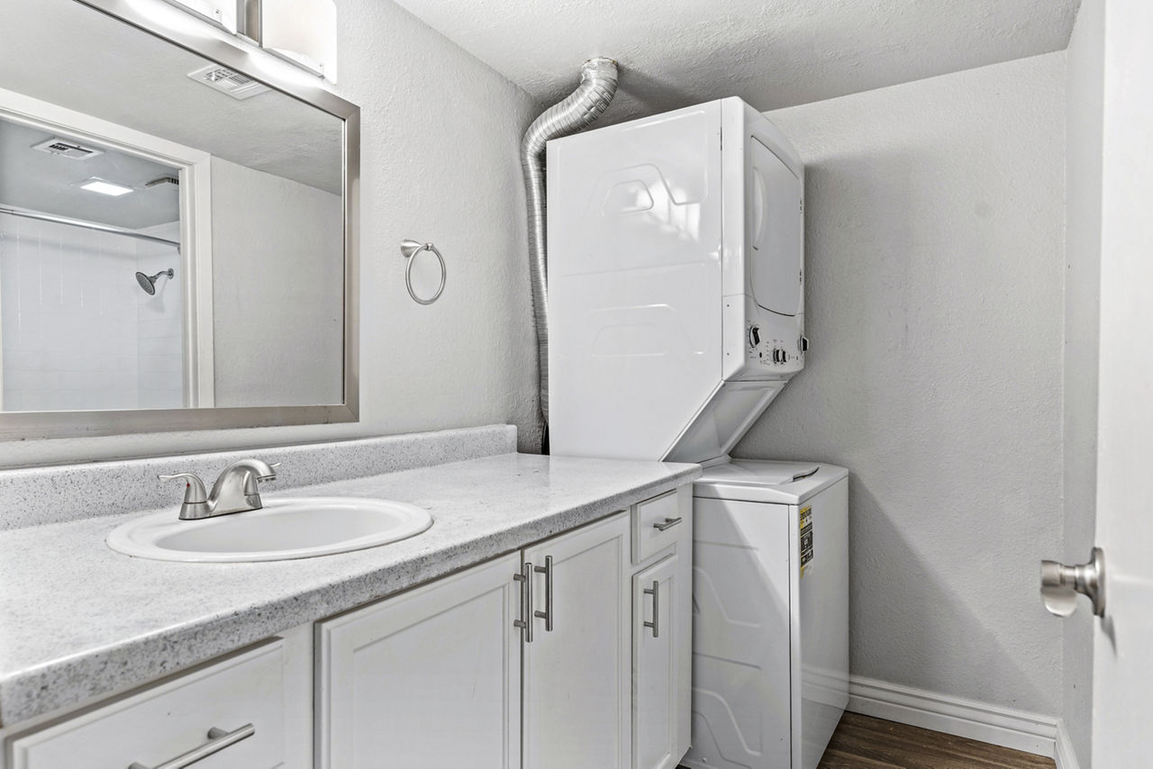 Laundry room at Villatree Apartments (2 of 2)