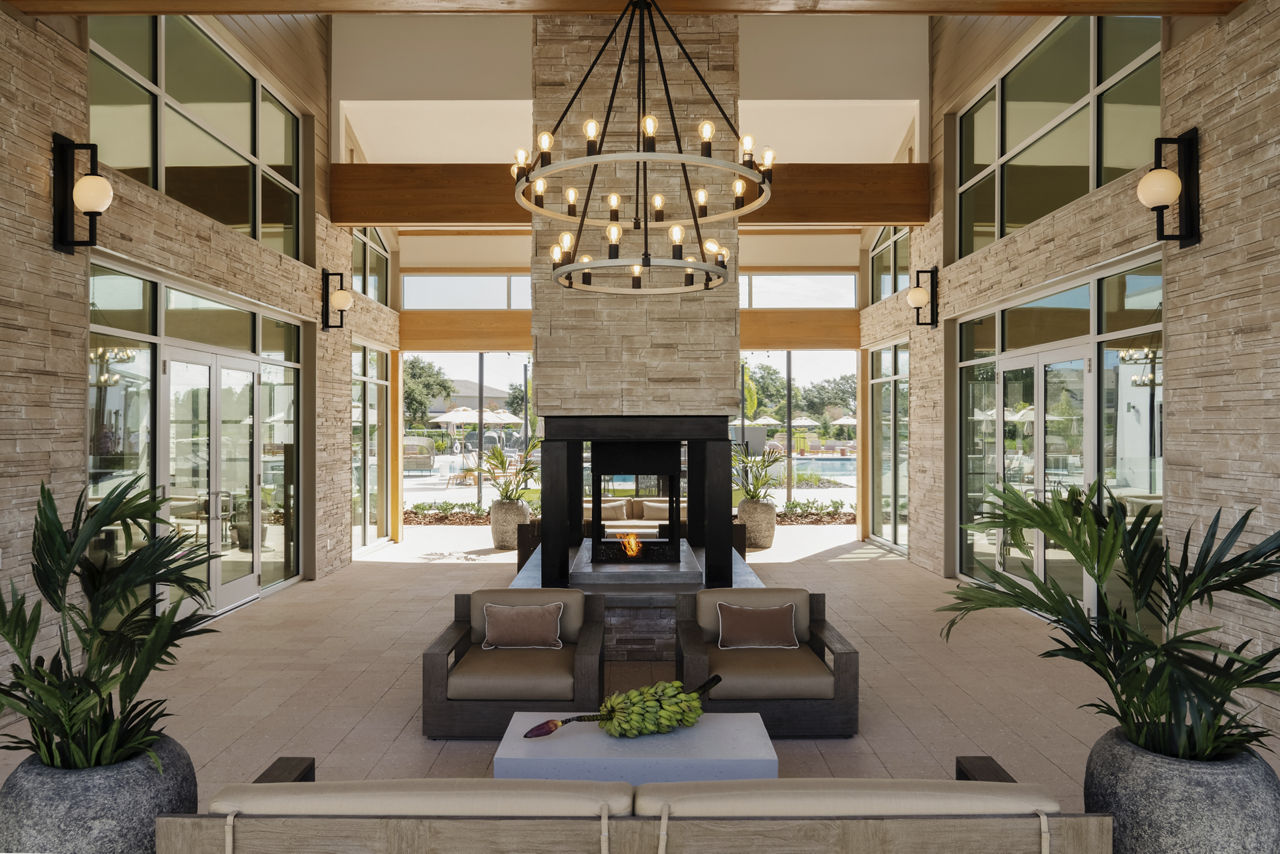 Lobby at Lynwind (2 of 5)
