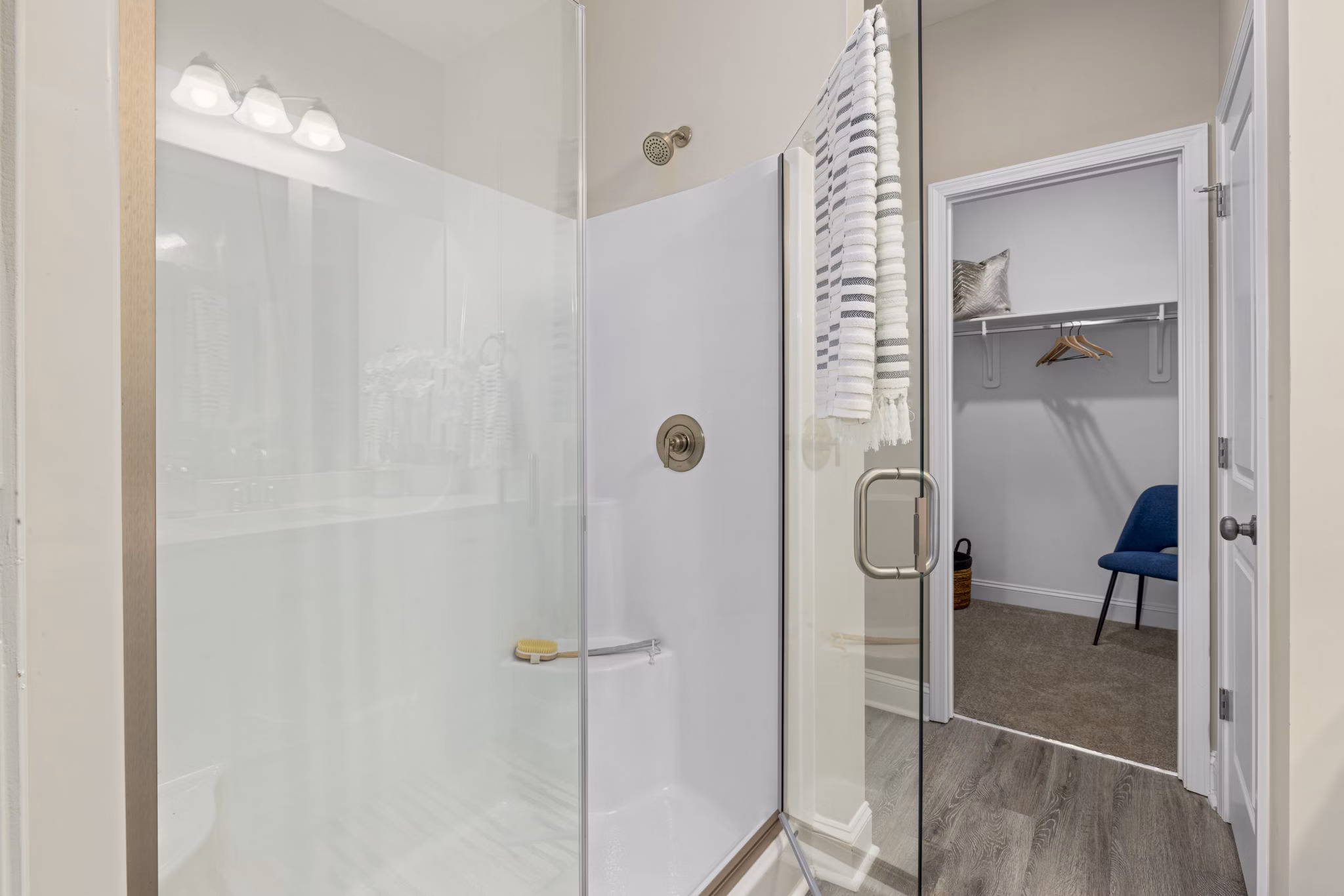 Banyan Silo Ridge Apartments: Luxurious bathroom featuring sleek countertops and modern fixtures