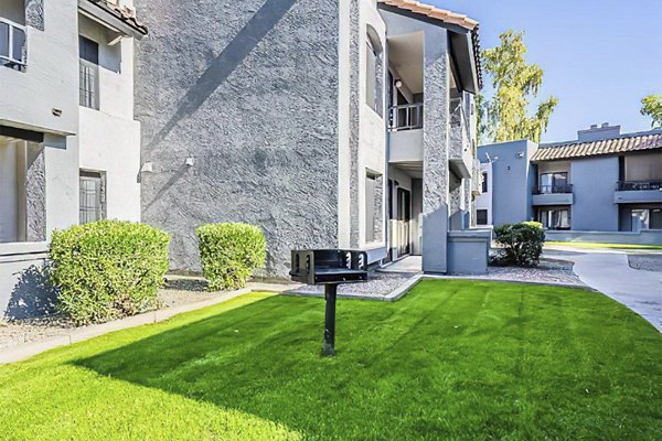 grill area at Verve Apartments