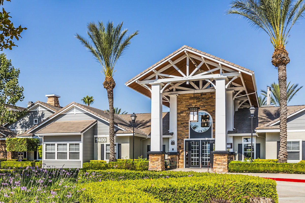 Elate Rancho Cucamonga is a similar property to The Angelica Rancho Cucamonga located in Rancho Cucamonga