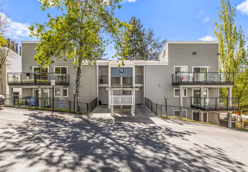 Lakeview at Newcastle Apartments: Contemporary view of luxury apartments in a serene neighborhood setting