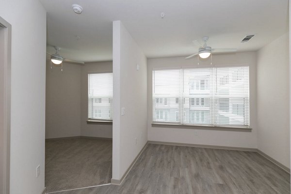 The Tomlin Apartments