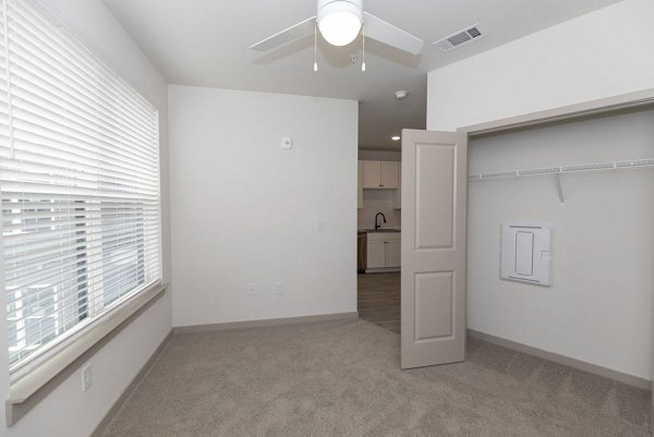 The Tomlin Apartments