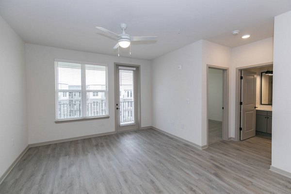 The Tomlin Apartments