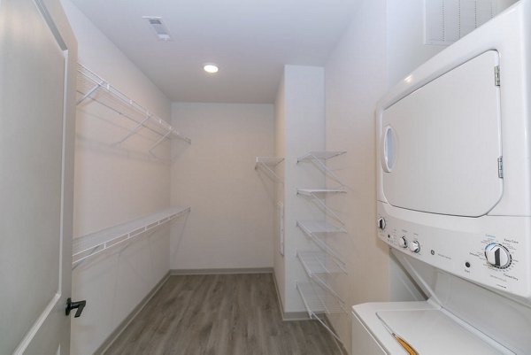 The Tomlin Apartments