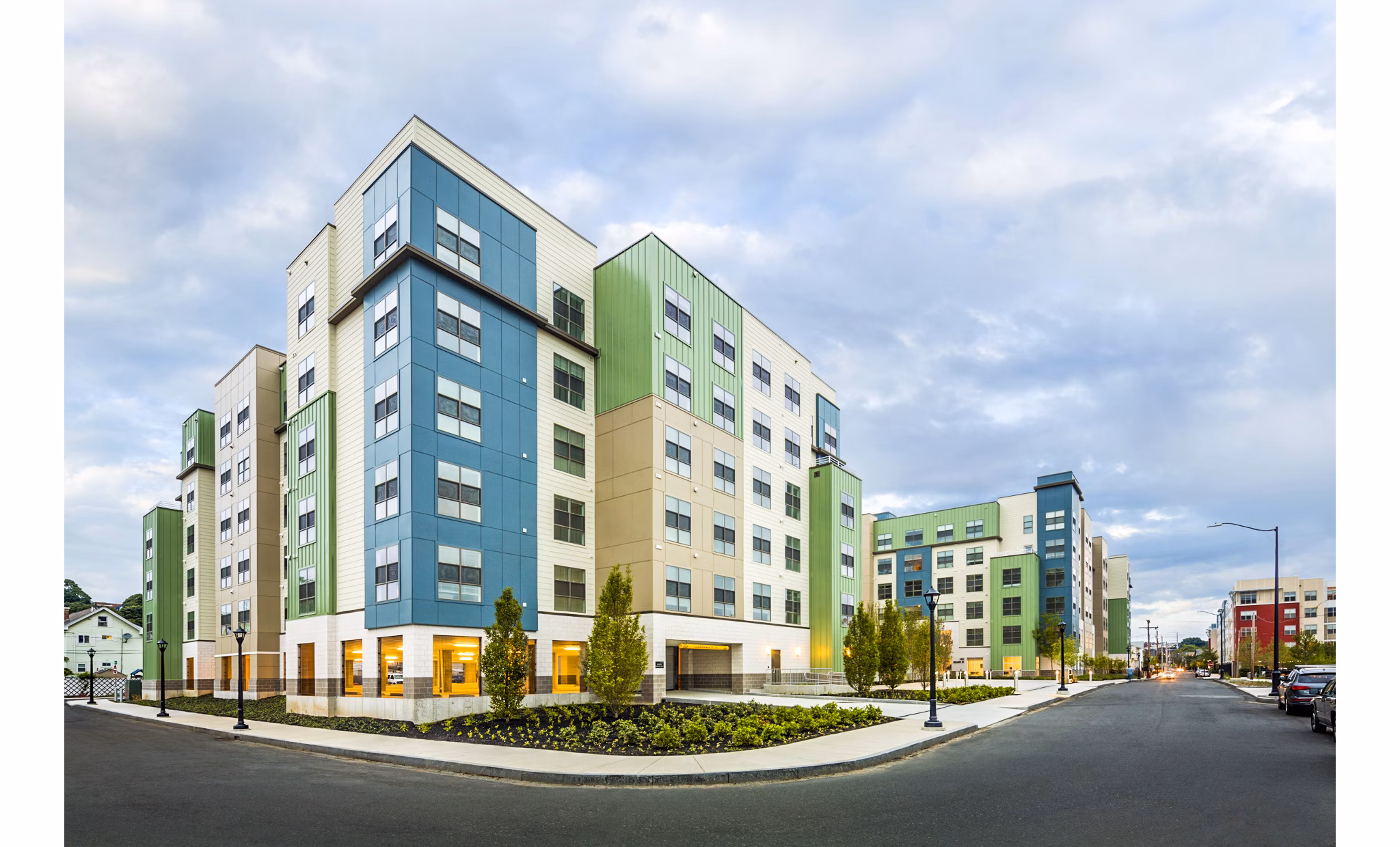 One North of Boston: Contemporary building of luxury apartments in urban setting