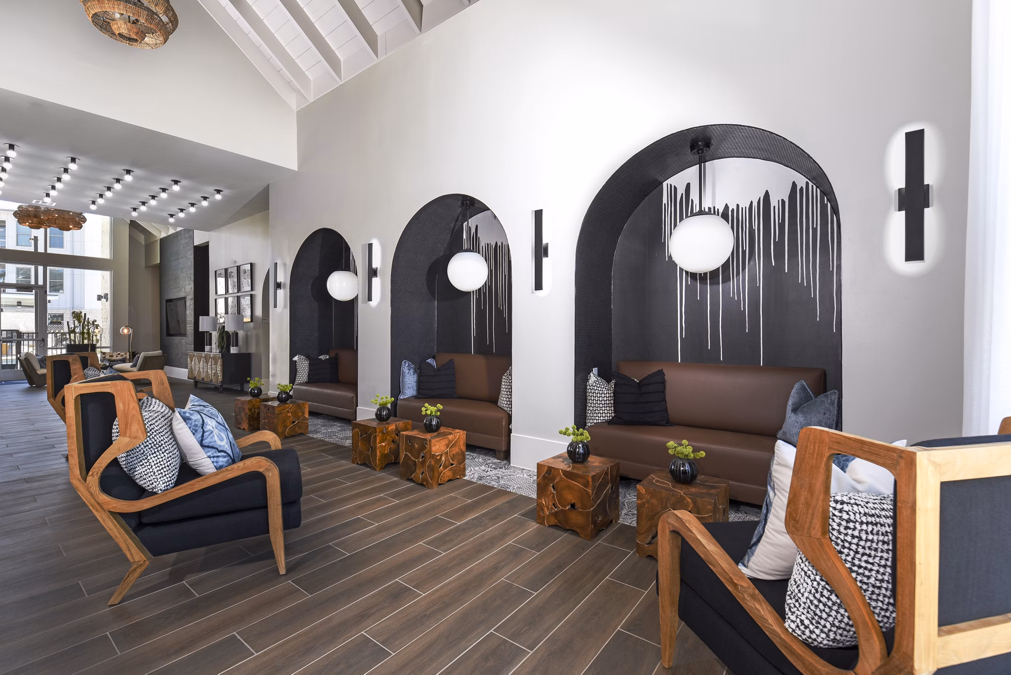 clubhouse at Austin Avenue Apartments