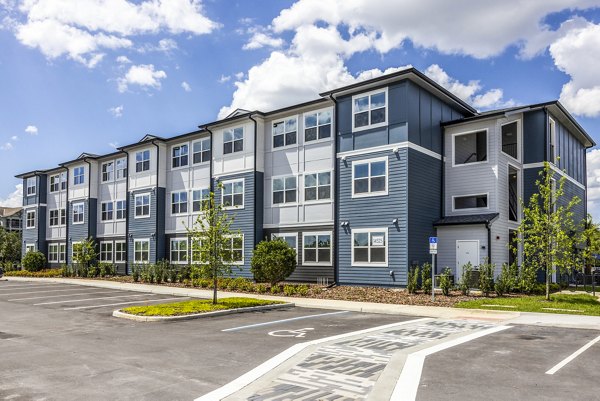 building/exterior at Prose Avalon Pointe Apartments