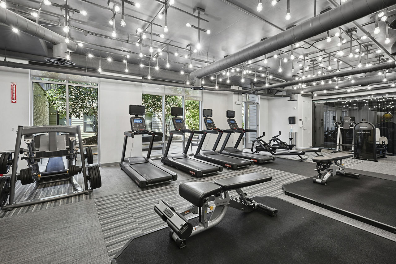 Gym at Centro Arlington (2 of 4)
