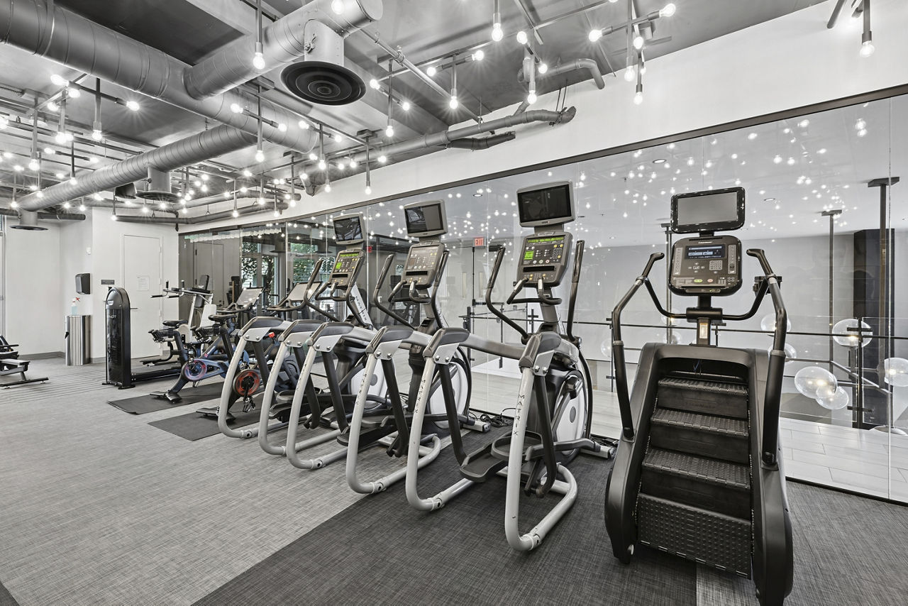 Gym at Centro Arlington (3 of 4)