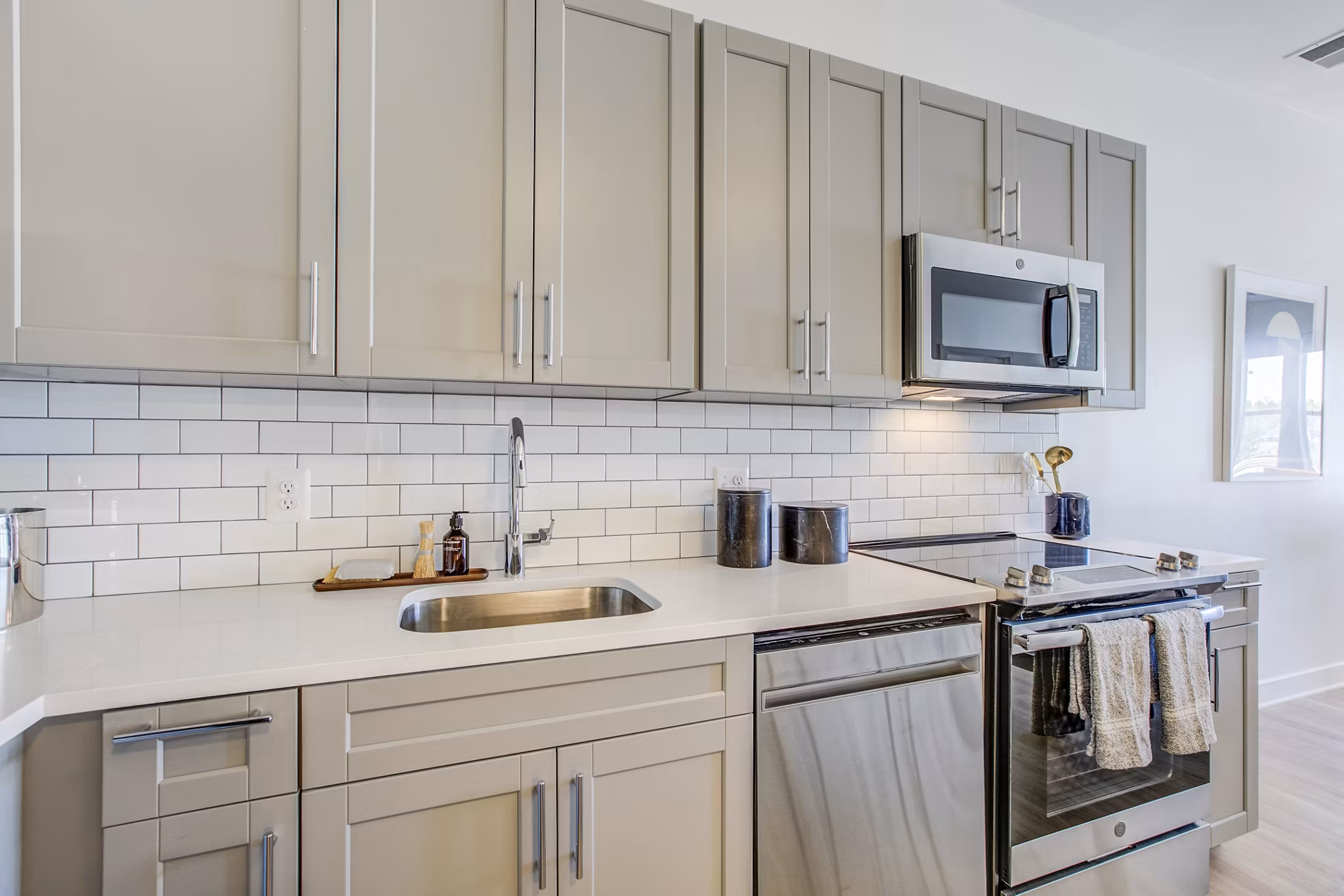 Kitchen at Centro Arlington Apartments