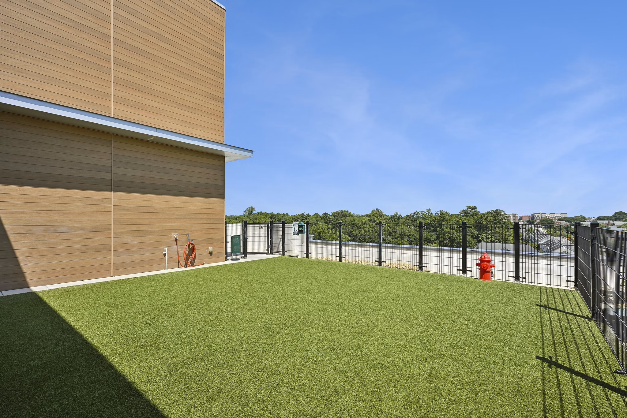 Recreational Area at Centro Arlington Apartments