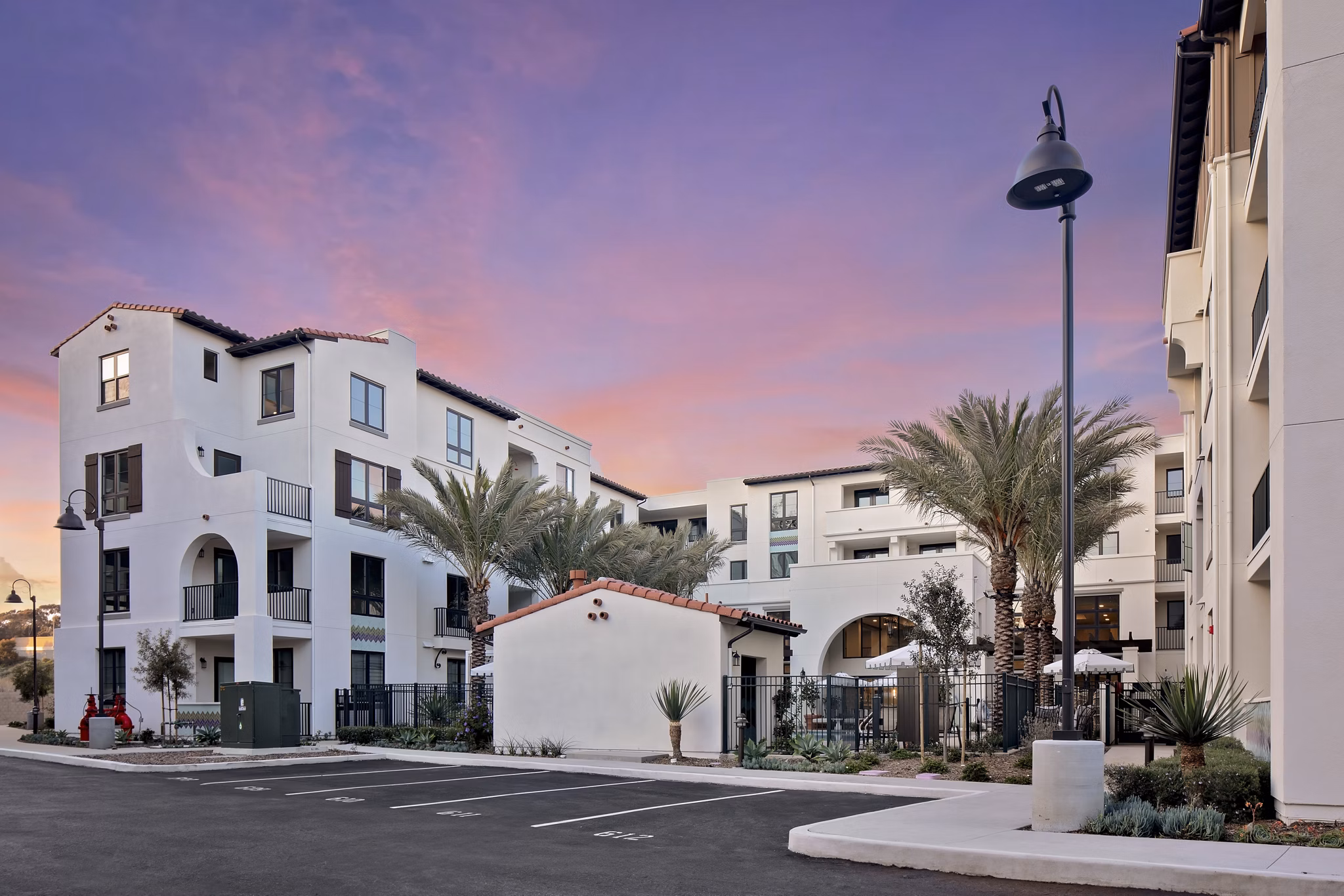 Everleigh San Clemente: Luxury coastal apartments with modern in San Clemente