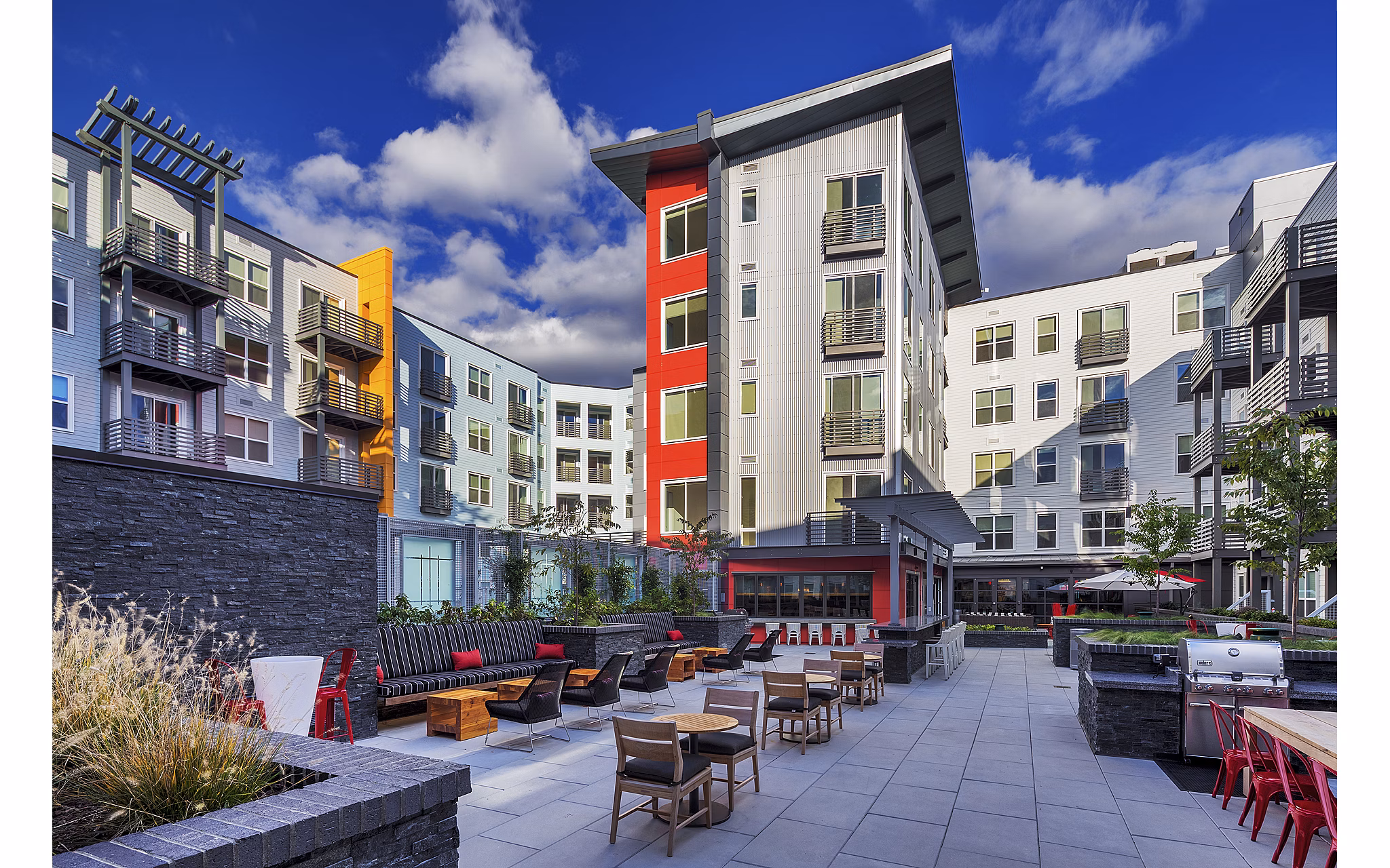 Courtyard with modern landscaping at Notch8 Apartments, offering luxury living in vibrant urban setting