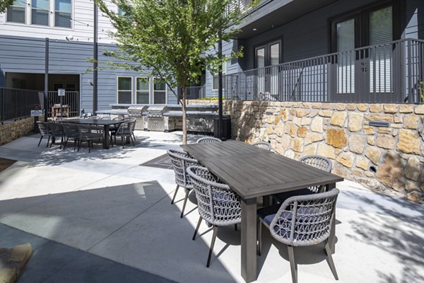 patio at The Huntley Apartments