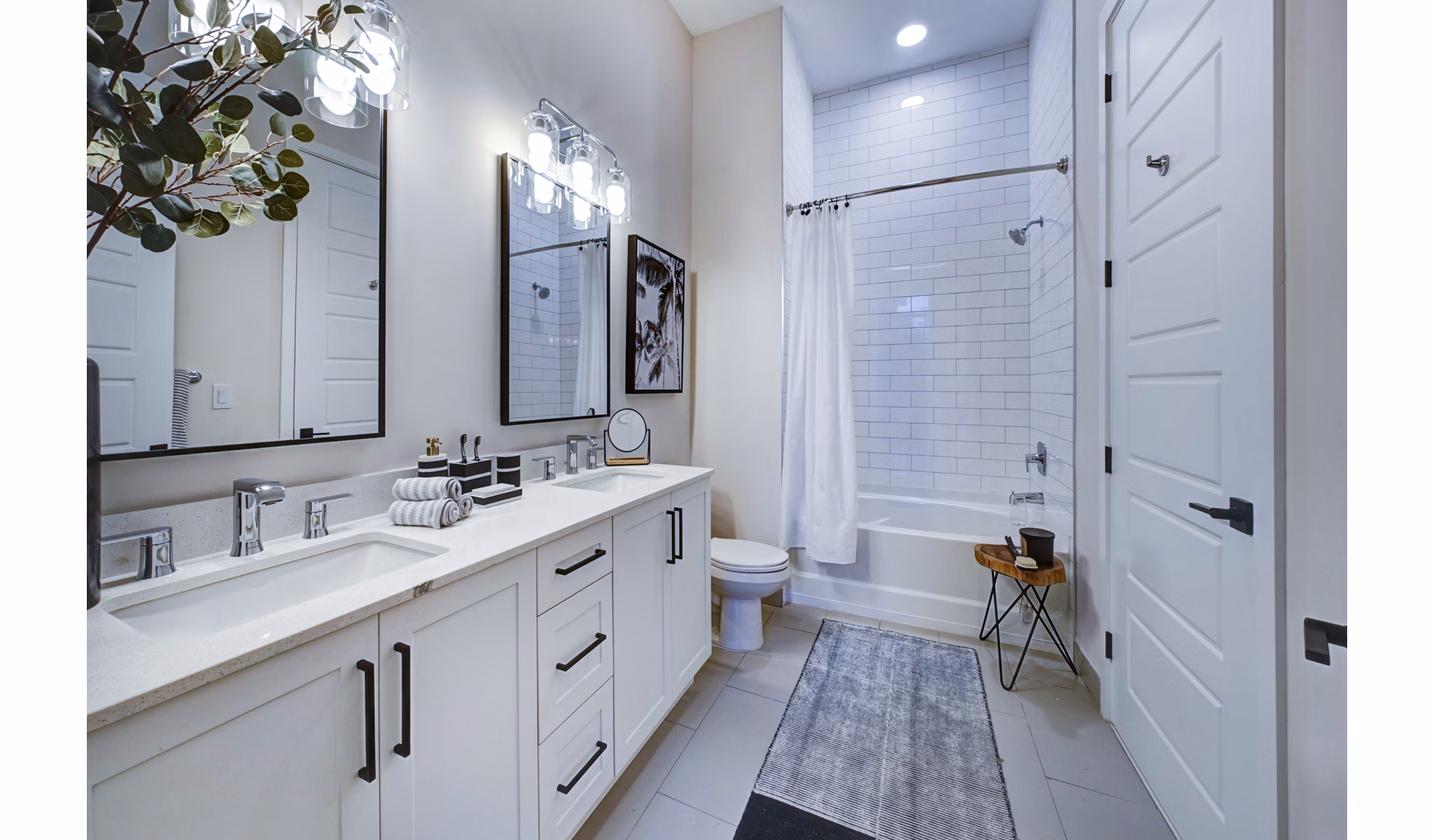 Spacious bathroom with modern fixtures at The Ellsworth Apartments