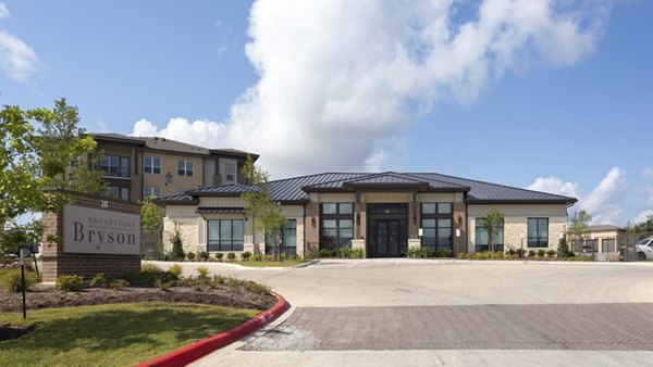 Broadstone Bryson: Elegant of luxury apartments in Austin